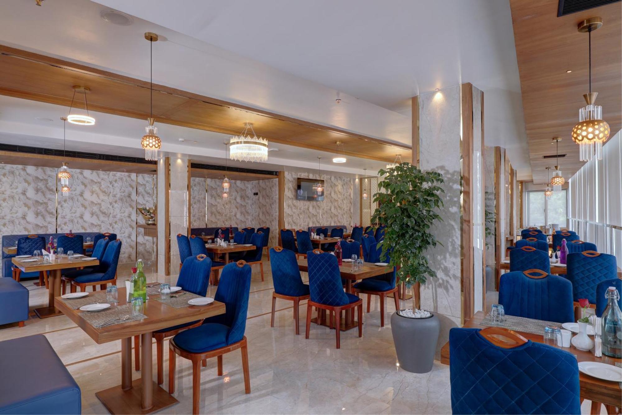 Hotel Cordial Sopanam Thiruvananthapuram Ngoại thất bức ảnh