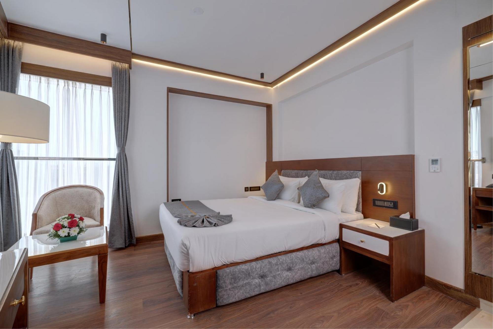 Hotel Cordial Sopanam Thiruvananthapuram Ngoại thất bức ảnh